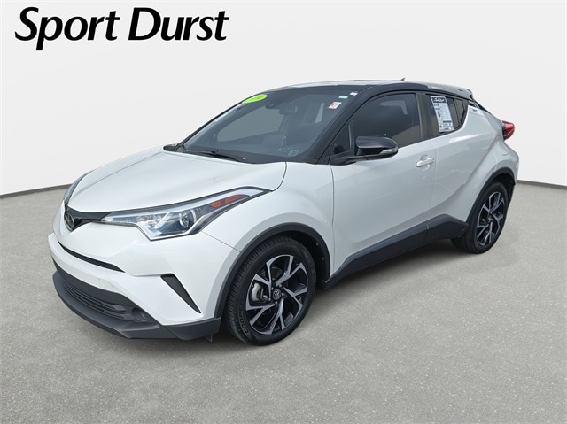 2019 Toyota C-HR XLE's photo