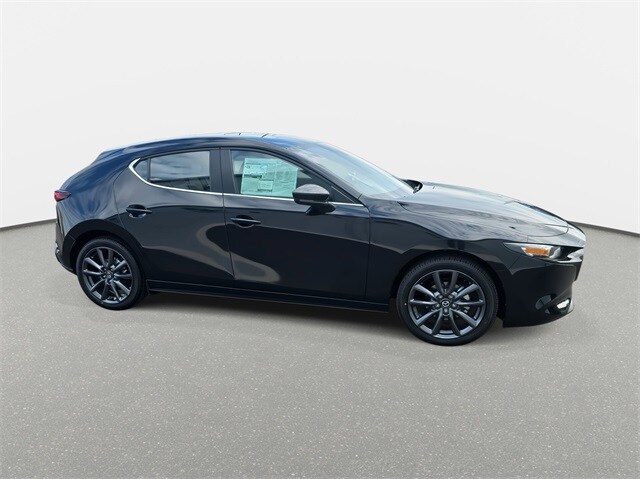 2026 Mazda Mazda3 2.5 s Preferred photo 3