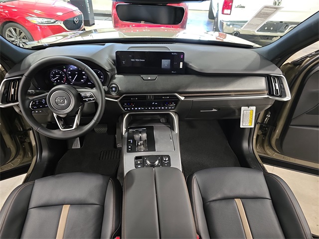 2026 Mazda CX-70 Premium Package - Photo 13