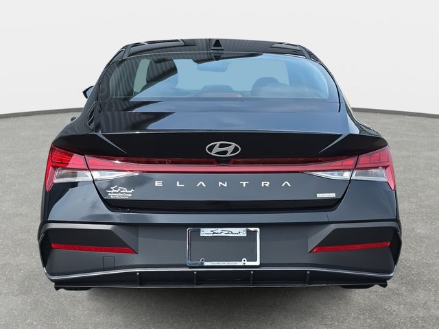 2026 Hyundai Elantra Blue - Photo 6