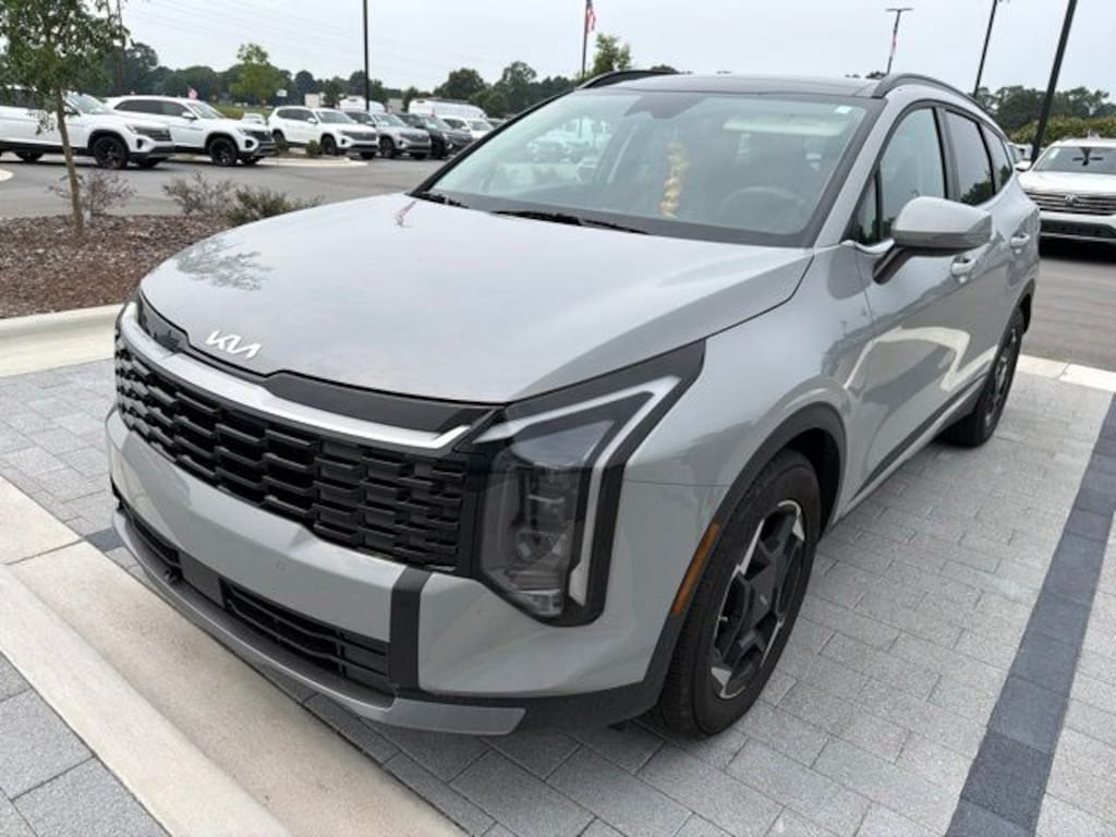Used 2026 Kia Sportage EX SUV