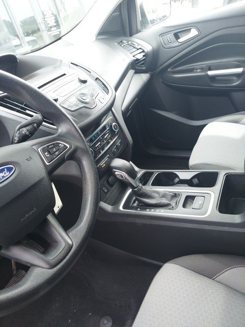 Used 2018 Ford Escape SE with VIN 1FMCU9GD4JUC90067 for sale in Goldsboro, NC