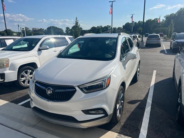 2018 Buick Encore Essence's photo