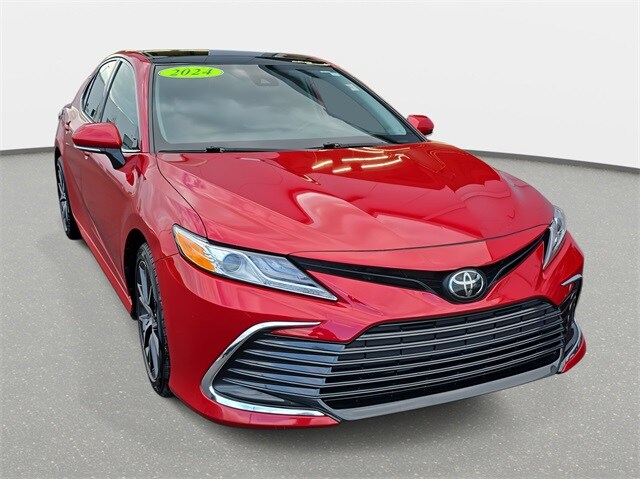 2024 Toyota Camry XLE photo 3