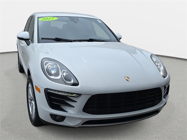 2017 Porsche Macan S photo 3