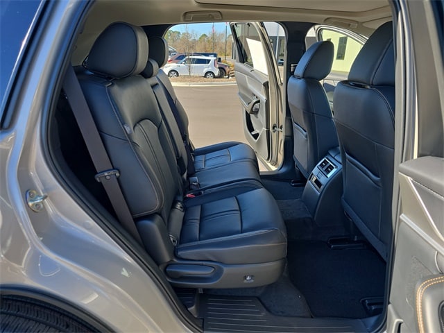 2026 Mazda CX-90 Premium Package - Photo 16