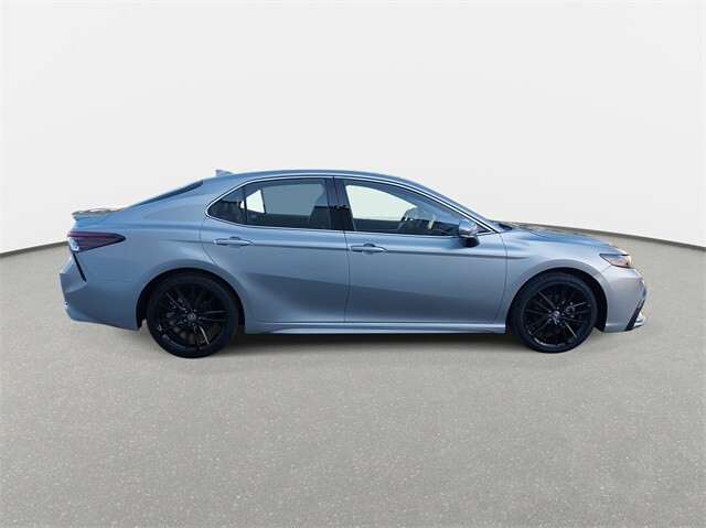 2023 Toyota Camry XSE photo 4