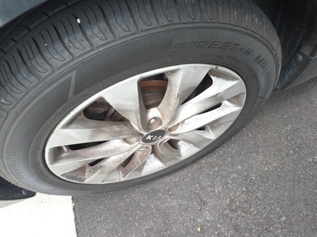 2016 Kia Optima EX photo 3