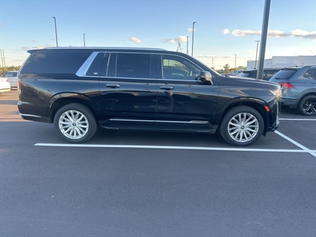 Used 2021 CADILLAC Escalade ESV Luxury 4x4 SUV