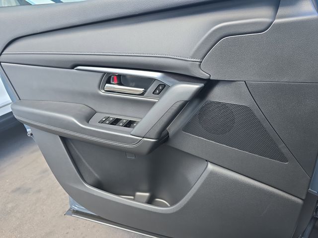 2026 Mazda CX-5 S Premium - Photo 10