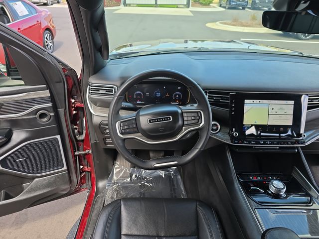 2022 Jeep Wagoneer Series II - Photo 13