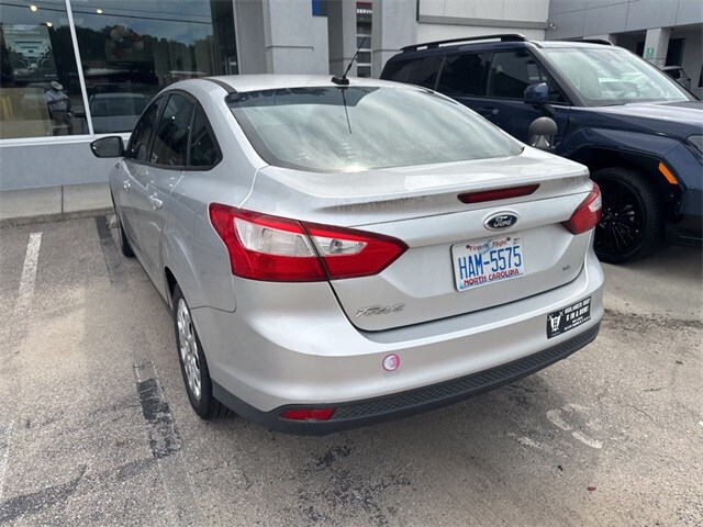 2012 Ford Focus SE photo 4