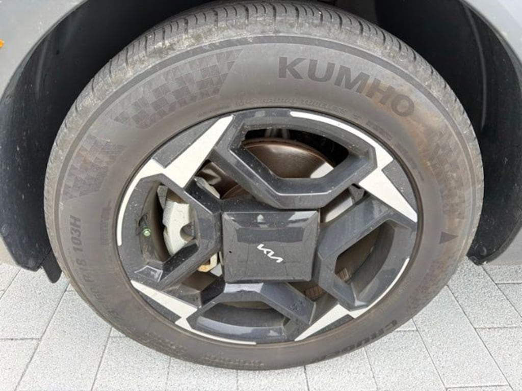 Used 2026 Kia Sportage EX SUV