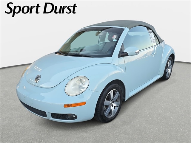 2006 Volkswagen New Beetle 2.5's photo