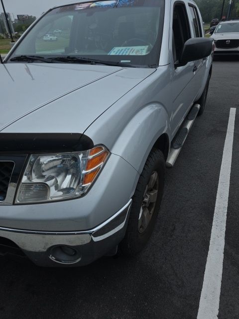 2011 Nissan Frontier 4.0 SL Crew Cab 4X2 AT SWB's photo