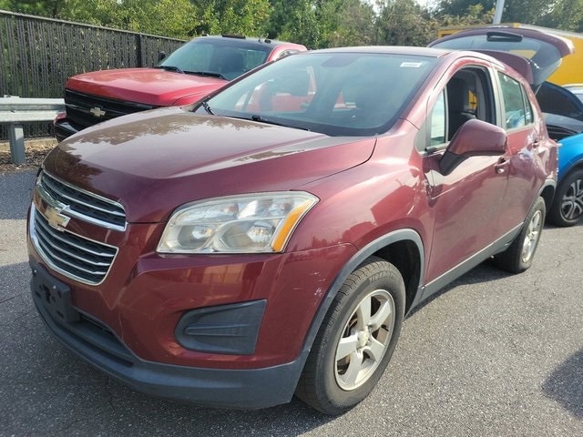 Used 2016 Chevrolet Trax LS with VIN 3GNCJNSB2GL152467 for sale in Goldsboro, NC