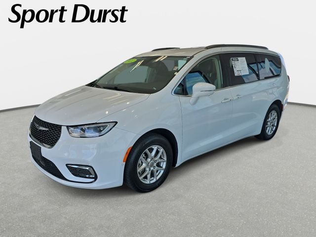 2022 Chrysler Pacifica Touring L's photo
