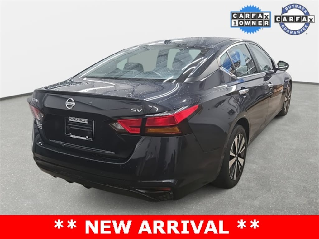Used 2022 Nissan Altima 2.5 SV Sedan