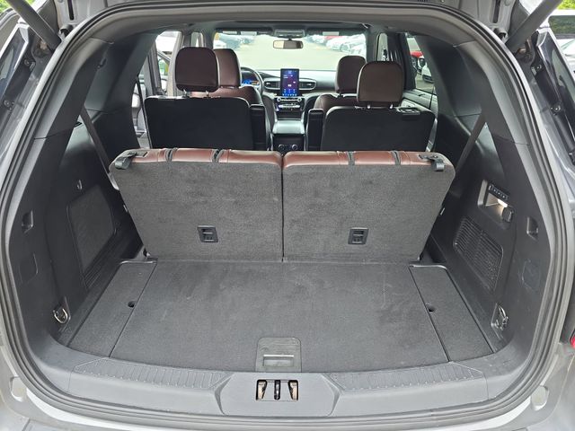 2021 Ford Explorer Platinum - Photo 13