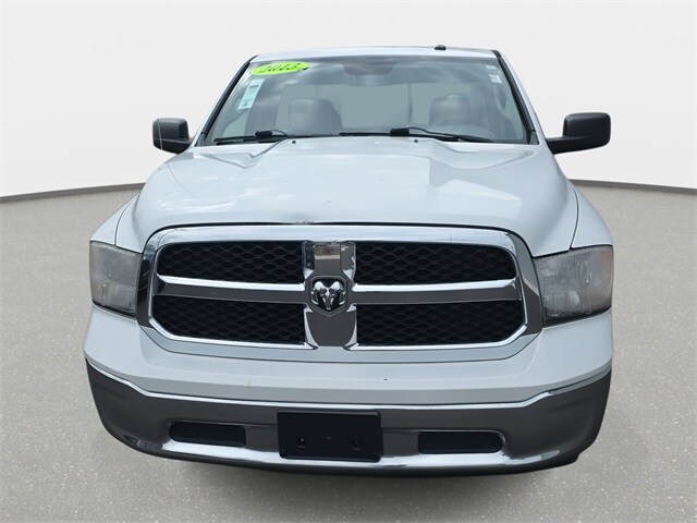 2013 Ram 1500 SLT photo 2