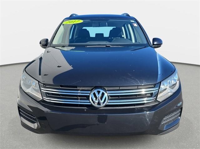 Used 2017 Volkswagen Tiguan Limited Base with VIN WVGAV7AX7HK051498 for sale in Goldsboro, NC