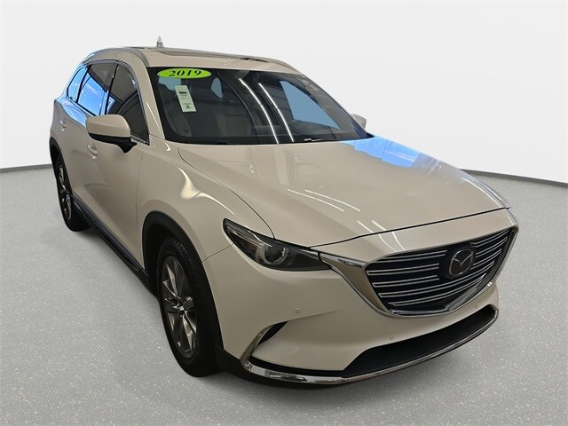 2019 Mazda CX-9 Grand Touring photo 2