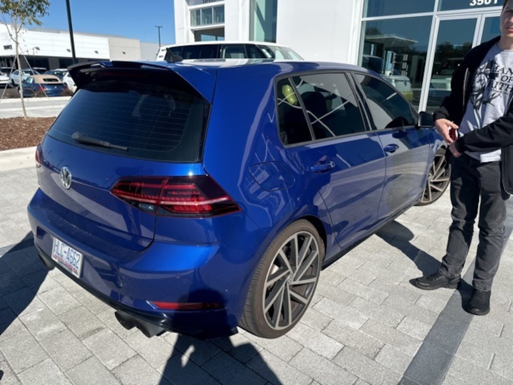 Used 2018 Volkswagen Golf R 2.0T w/DCC & Navigation Hatchback