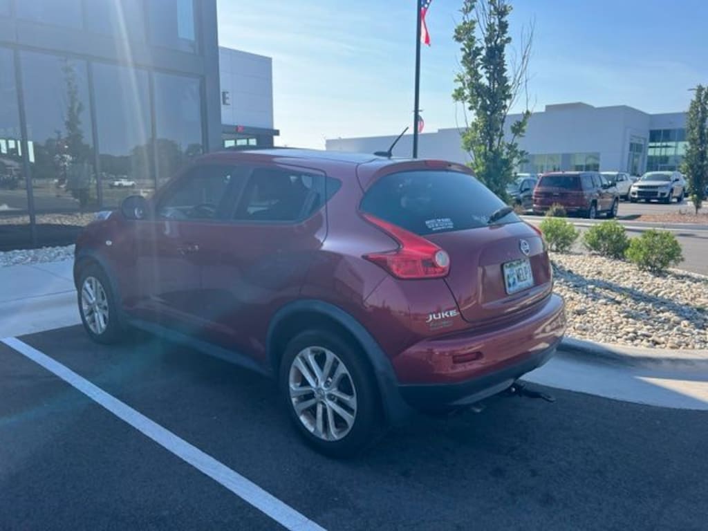 Used 2013 Nissan Juke SL SUV