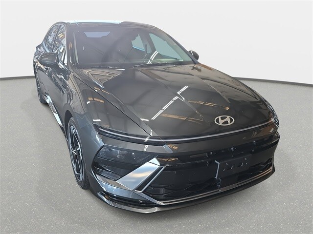 2024 Hyundai Sonata SEL photo 3
