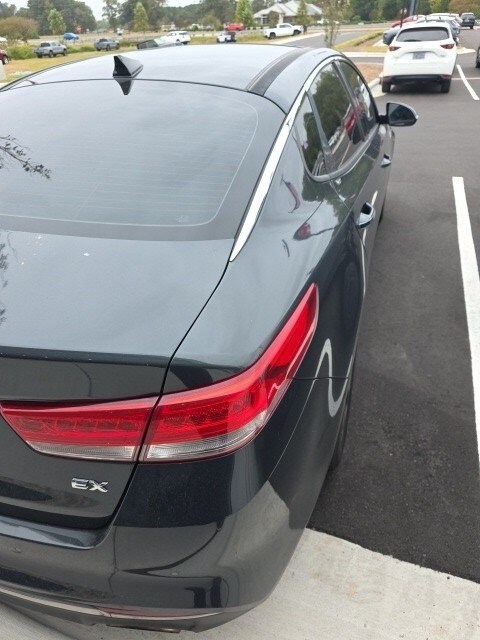 2016 Kia Optima EX photo 4