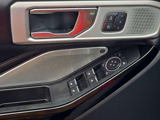 2021 Ford Explorer Platinum - Photo 32