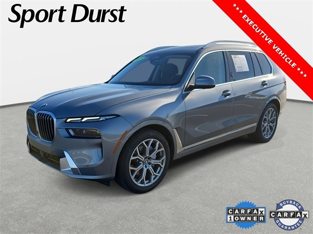 2025 BMW X7 40i's photo