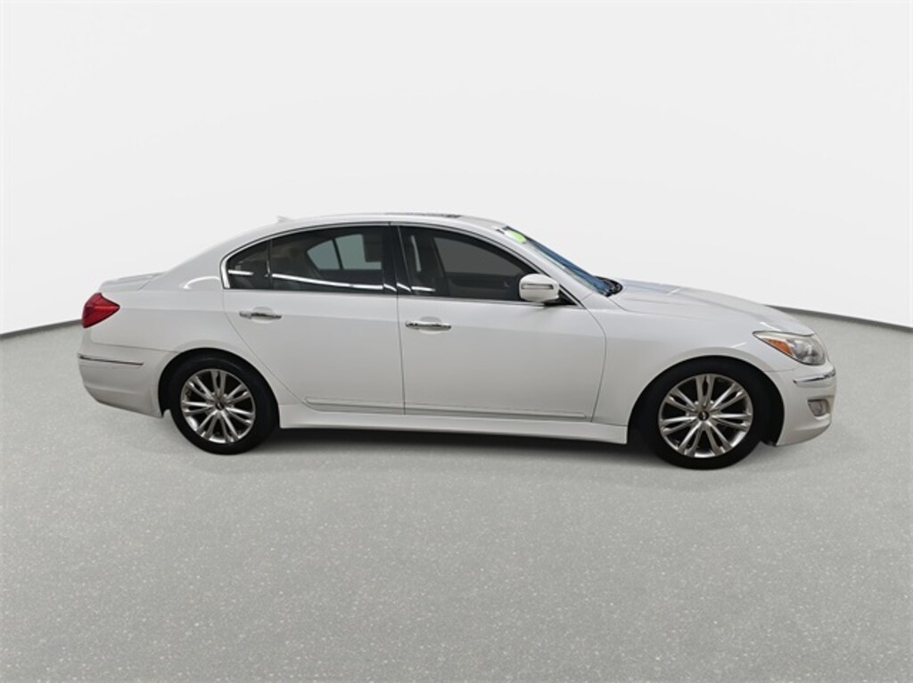 Used 2013 Hyundai Genesis 3.8 Sedan