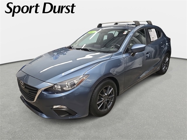 2015 Mazda MAZDA3 i Sport's photo