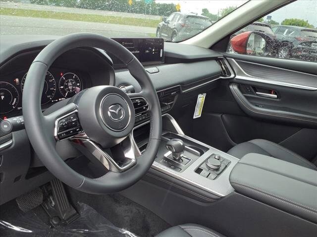 2024 Mazda CX-90 Plug-in Hybrid Preferred photo 2