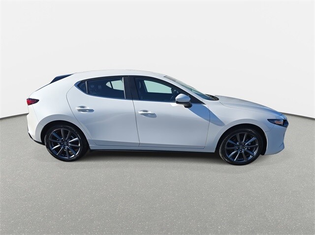 2023 Mazda Mazda3 2.5 s Preferred photo 4