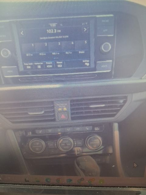 3VW7M7BU0RM016685