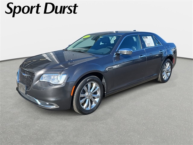 2019 Chrysler 300 Limited's photo