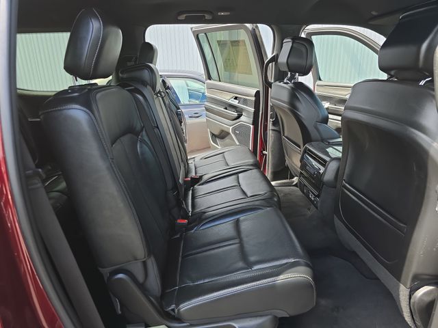 2022 Jeep Wagoneer Series II - Photo 17