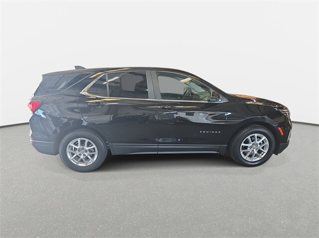 2022 Chevrolet Equinox LT photo 4