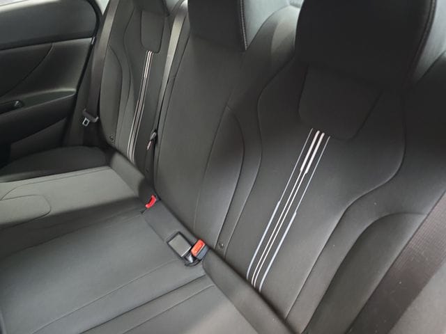 2026 Hyundai Elantra Blue - Photo 14