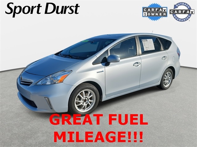 2012 Toyota Prius v Five's photo