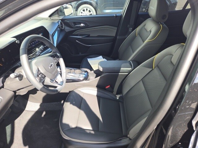 2025 Chevrolet Trax ACTIV photo 4