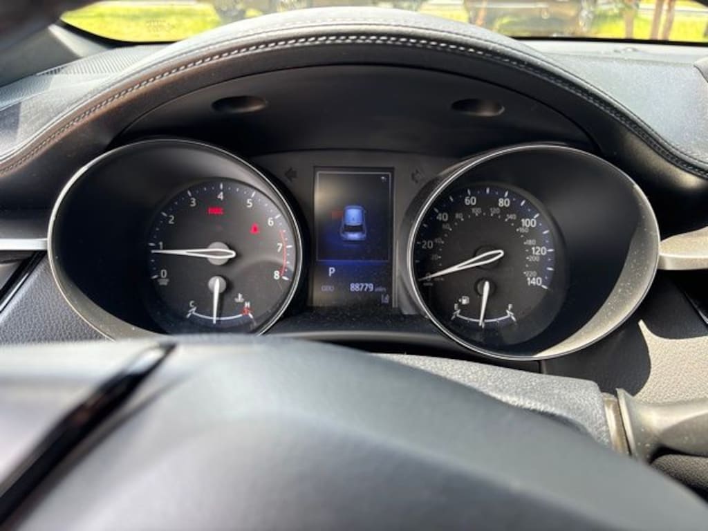 Used 2018 Toyota C-HR XLE SUV