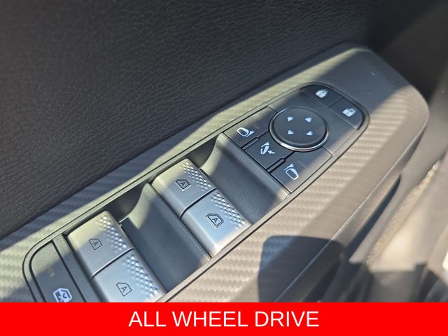 2025 Mitsubishi Outlander SEL Platinum Edition - Photo 29
