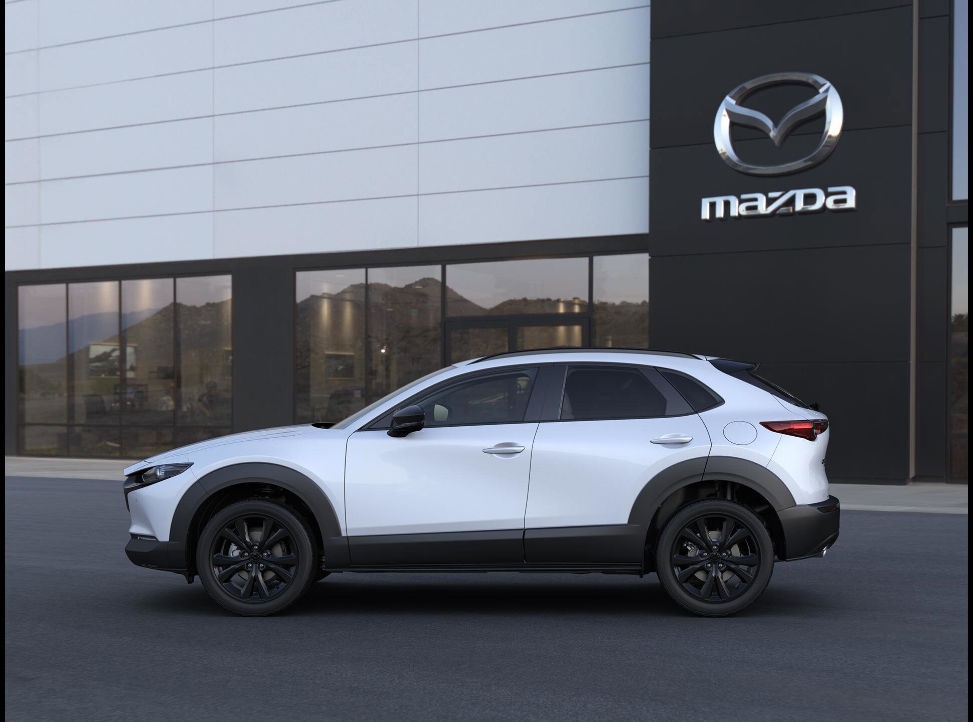2026 Mazda CX-30 2.5 Turbo photo 3