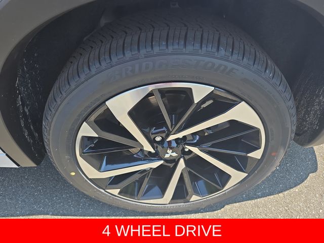 2025 Mitsubishi Outlander Plug-in Hybrid SEL - Photo 35