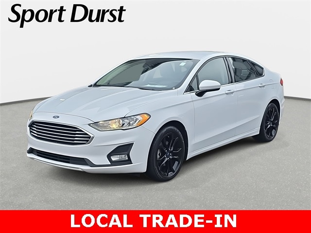 2020 Ford Fusion SE's photo