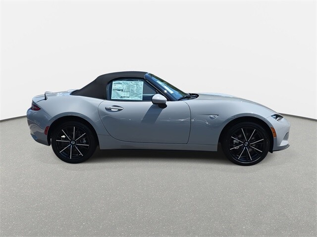 2025 Mazda MX-5 Miata Miata Grand Touring photo 4