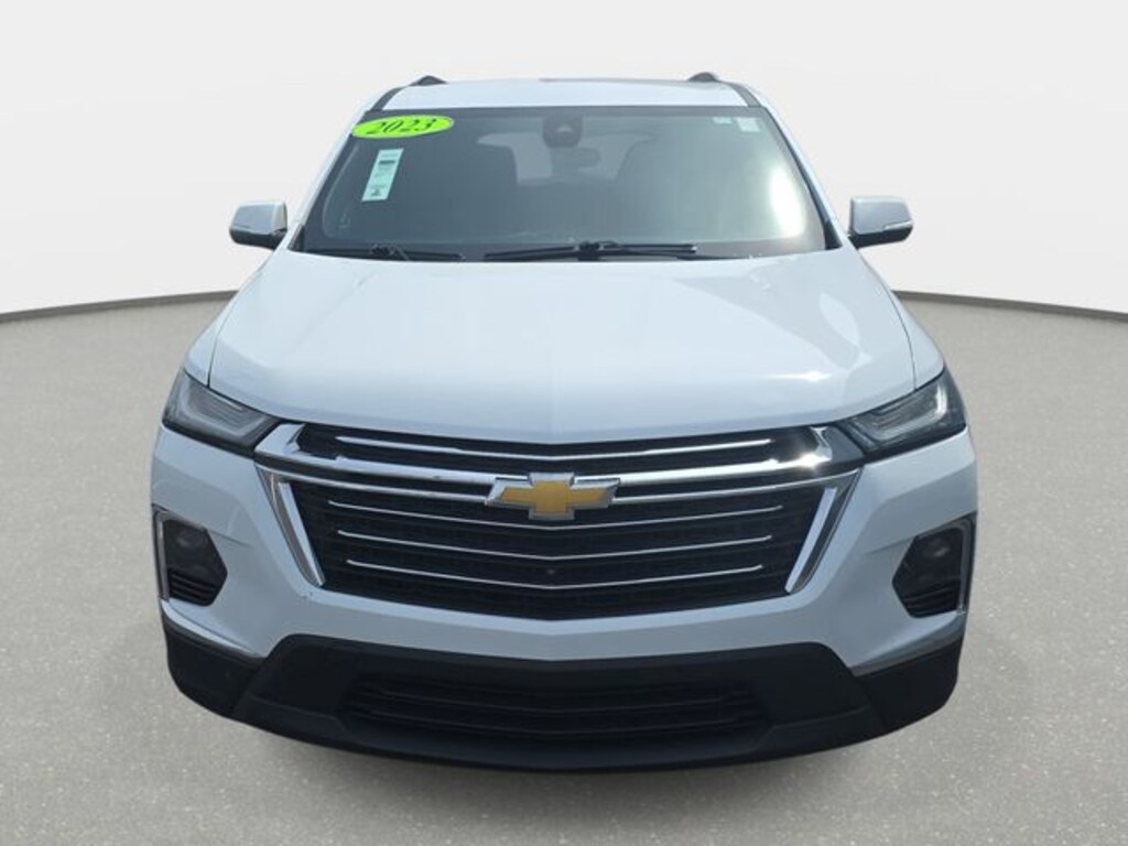 Used 2023 Chevrolet Traverse LT SUV